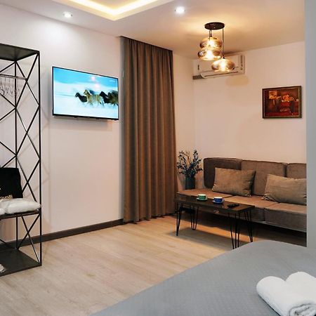 Hotel Varla Кутаиси Экстерьер фото