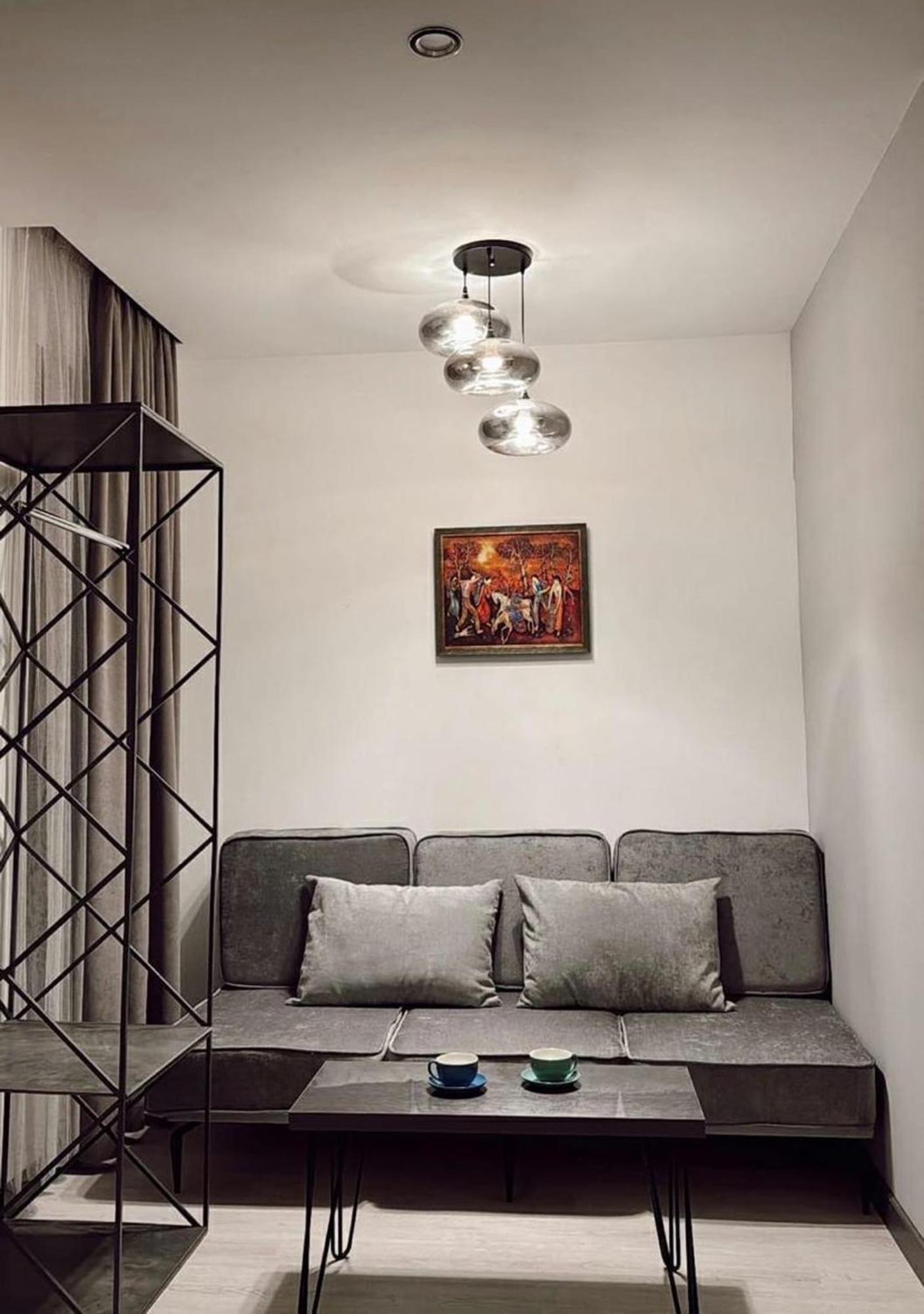 Hotel Varla Кутаиси Экстерьер фото